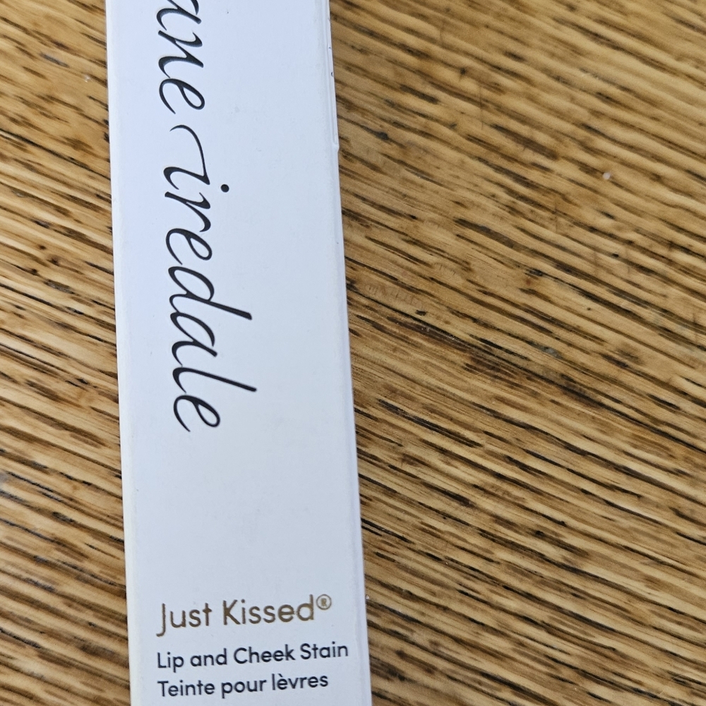 Jane iredale